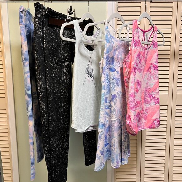 Ivivva Jackets, Pants, Tank Tops and Dress Size 10 and 12 - Picture 1 of 11